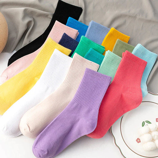 Harajuku Sport Socks Women Solid Color Girls Student Comfortable Skateboard Sock Christmas Gifts Cotton White Socks