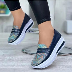 Casual Plain Round-Toe Low Top Belt Buckle Soft Bottom Flat Shoes