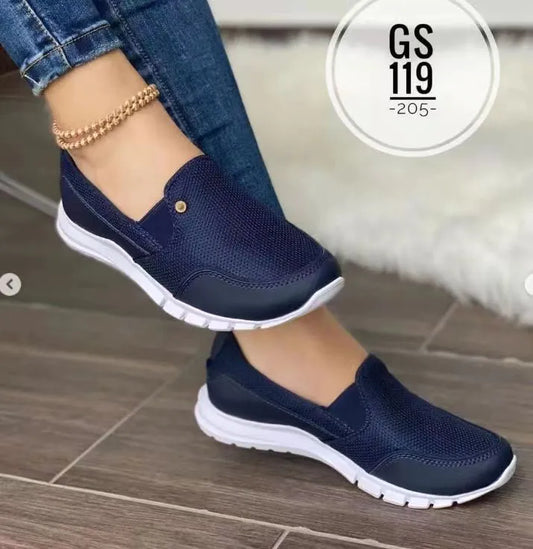Women's Netting Solid Color Hollowed Out Sport Shoes