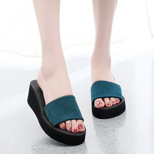 Slippers Women Summer Outdoor Students Anti-Slip Trendy Beach Flip Flops Girls Casual Flat Sandals Women's Fashionable One-Word Drag Shoes