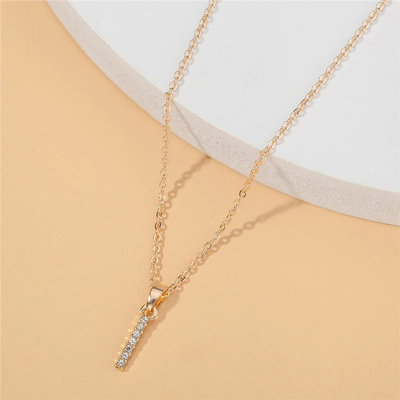 Full Diamond Letter Necklace 26 Gold English Alphabet Necklace Women DIY Pendant Inlaid with Diamonds Clavicle Chain Neck Chain