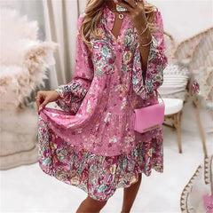 Frühlings- und Sommer-Damenkleid mit floralen Farbblöcken, kurzem Rock, geschichtet, modisches Minikleid 