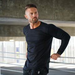 Men's Long-Sleeved Solid Color Round Neck T-Shirt